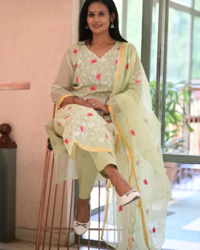 Blooming Tea Green Doriya Straight Suit Set